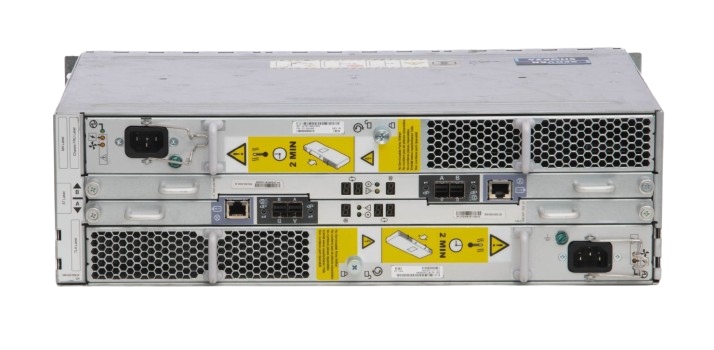 STORAGE EMC2 AAE 15 bay con 9 dischi da 4tb 3.5 SAS