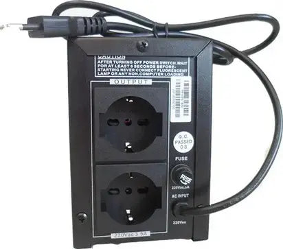 UPS - Gruppo di Continuità Modello TN-LCD-800VA TECNONEW