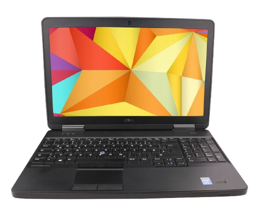 Dell Latitude e5540 - i3-4030u 1.90GHZ 8GB 256GB SSD 15.5" -  Grado C + Docking station omaggio